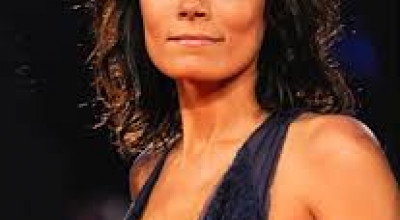 VALERIA SOLARINO SABATO 17 SETTEMBRE A SPECCHIA ALLE ORE 17.00 IN PIAZZA DEL ...