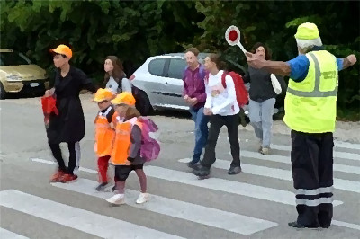 AVVISO PUBBLICO PER IL SERVIZIO VOLONTARIO DI NONNO VIGILE 